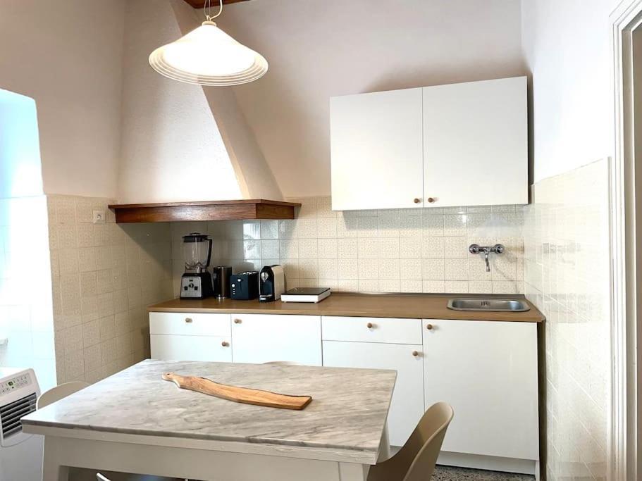 Historic Downtown Home By The Sea With King Bed Monterosso al Mare Kültér fotó