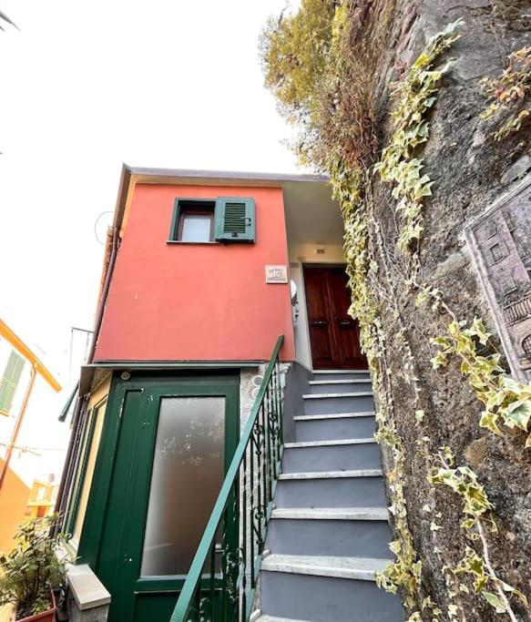 Historic Downtown Home By The Sea With King Bed Monterosso al Mare Kültér fotó